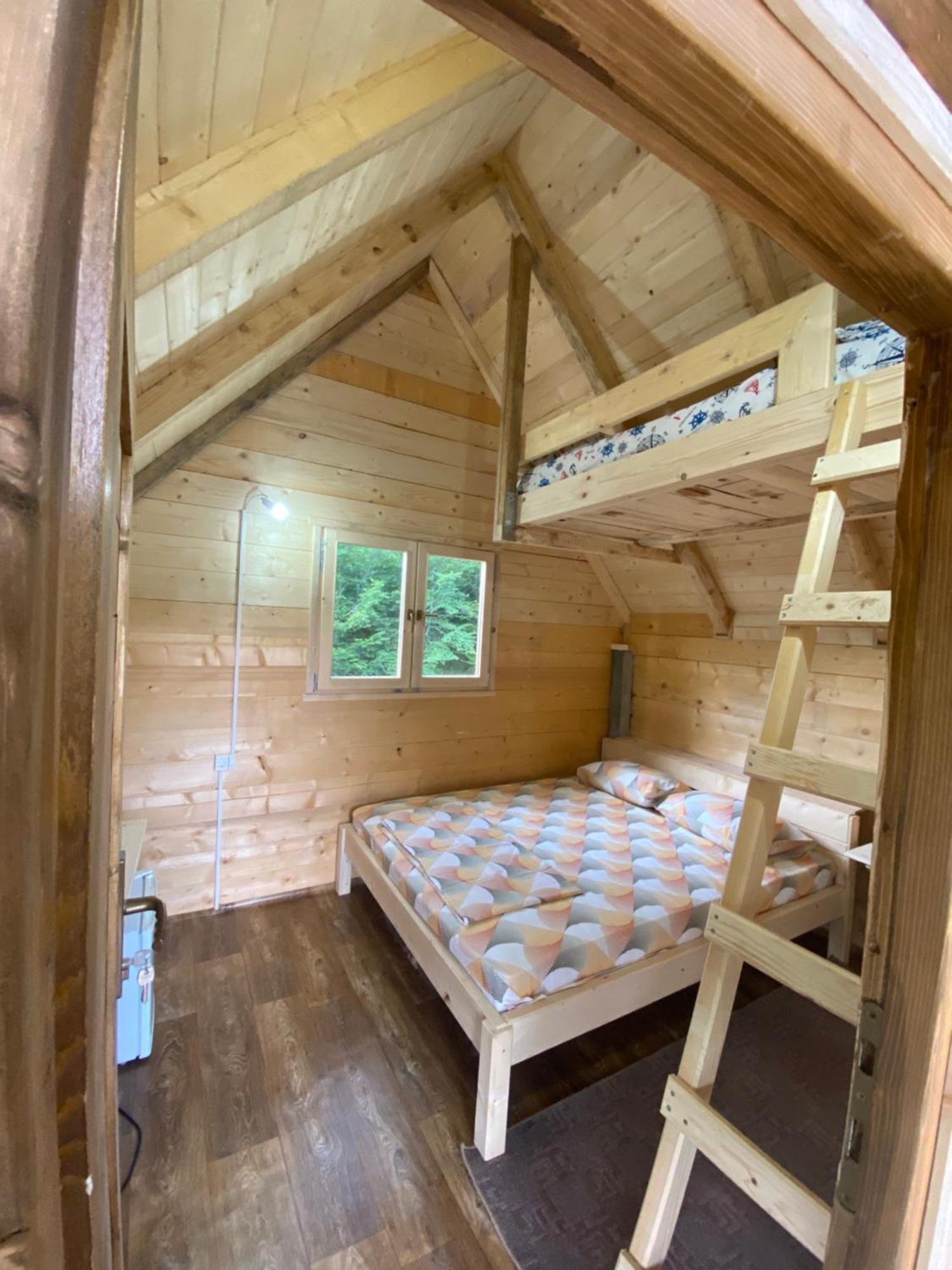 Ethno Star Bojovic Guest House Gusinje Luaran gambar