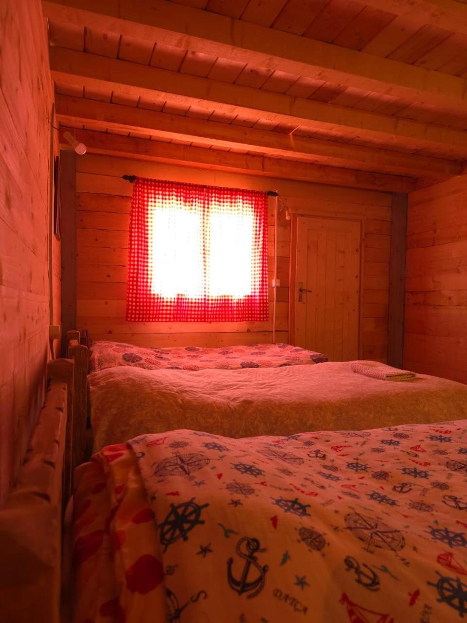 Ethno Star Bojovic Guest House Gusinje Luaran gambar