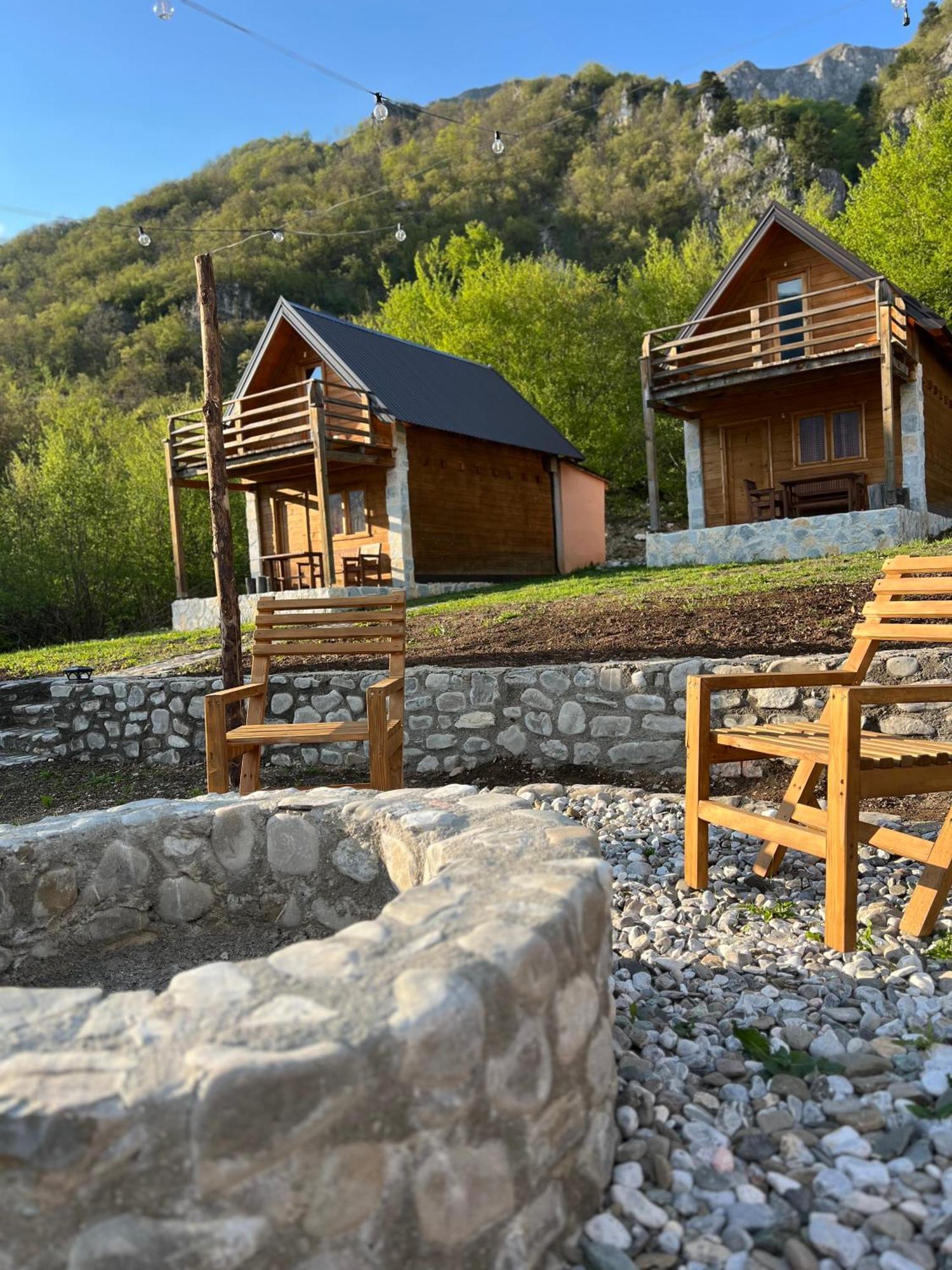 Ethno Star Bojovic Guest House Gusinje Luaran gambar