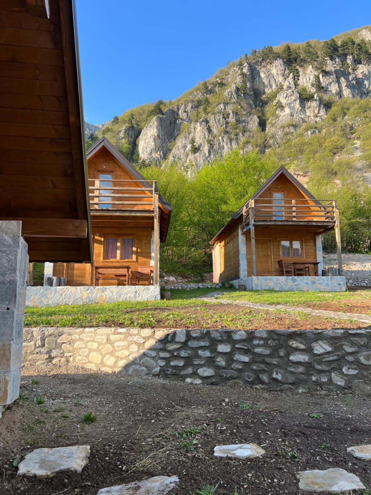 Ethno Star Bojovic Guest House Gusinje Luaran gambar